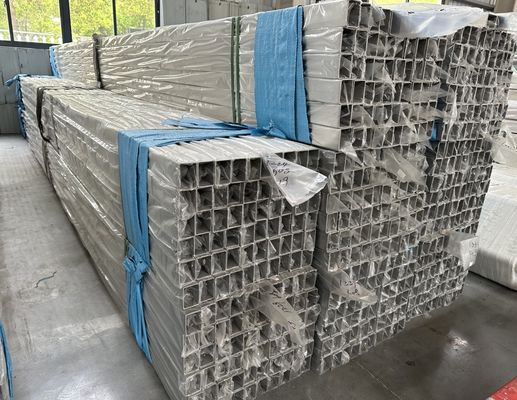 1.5&quot; X 3.0&quot; X 0.065&quot; 304L Dikdörtgen Paslanmaz Çelik 304L Boru Çürük Bölümleri
