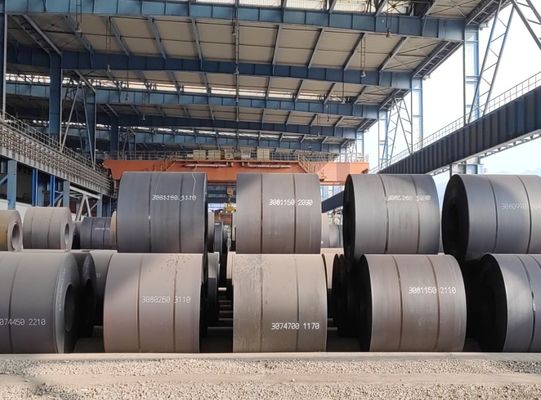 Q235 Sıcak olarak yuvarlanmış karbon çelik bobinleri turşu ve yağ 3-25mm